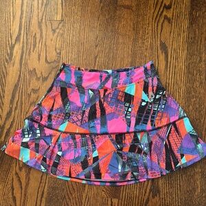 DonaJo Brand JoJo geo multicolor stretch flared skort. Tennis/pickleball. Small